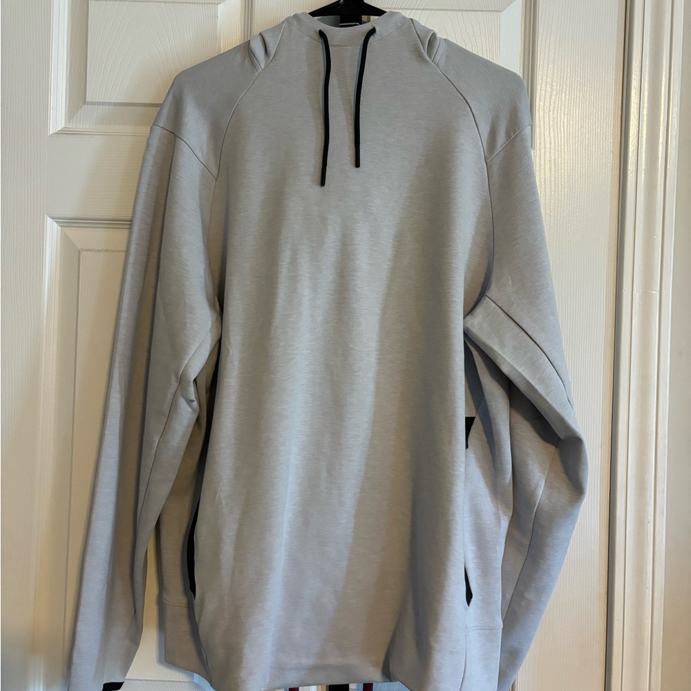 Old Navy Active Fleece Hoodie
